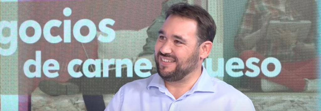 Entrevista a Daniel Pérez en Negocios TV