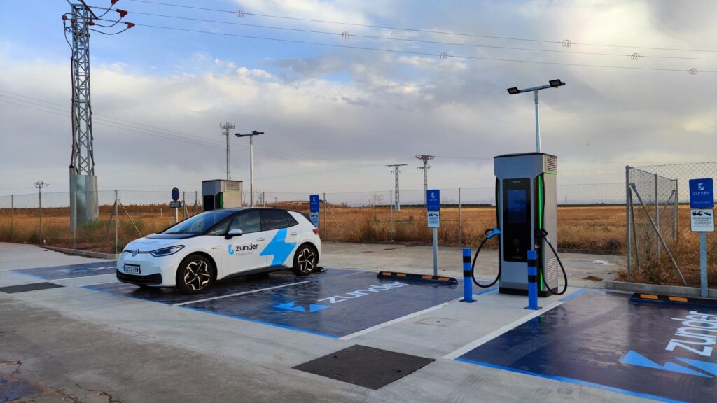 Estación de Carga Zunder en La Gineta