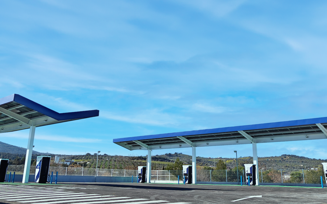 Zunder Ultra-Fast Charging Station in Monesterio