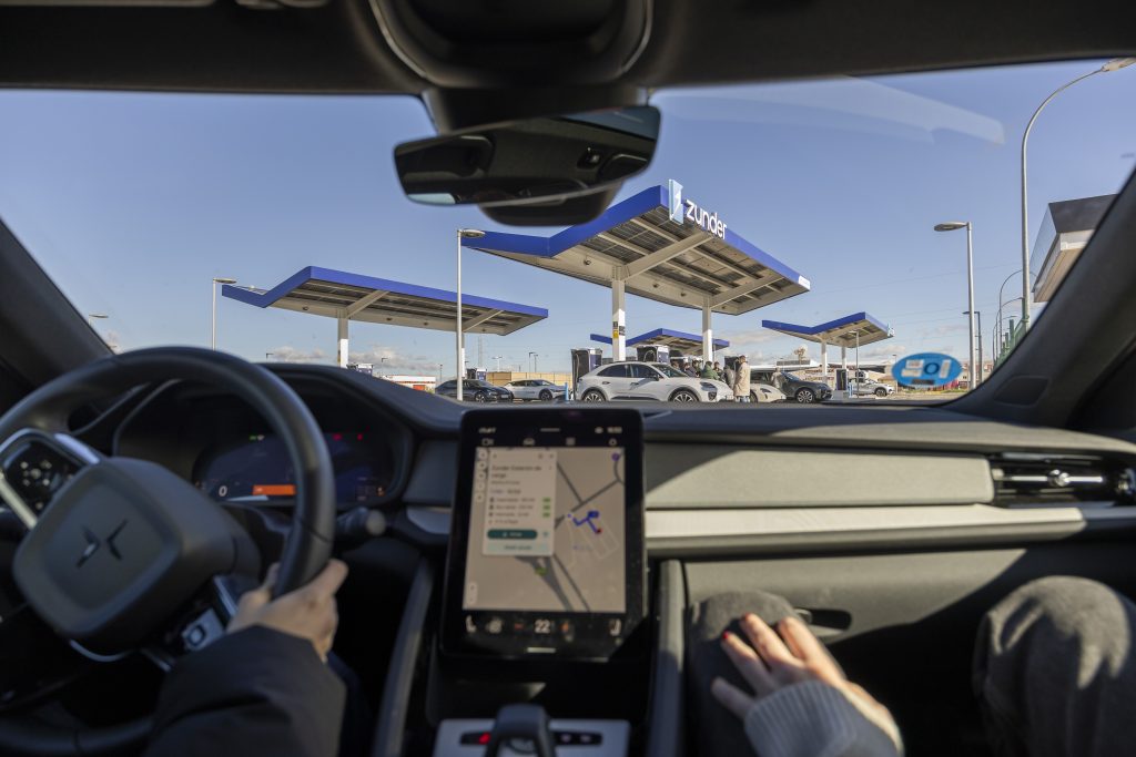 ¿Dónde cargar un coche eléctrico?