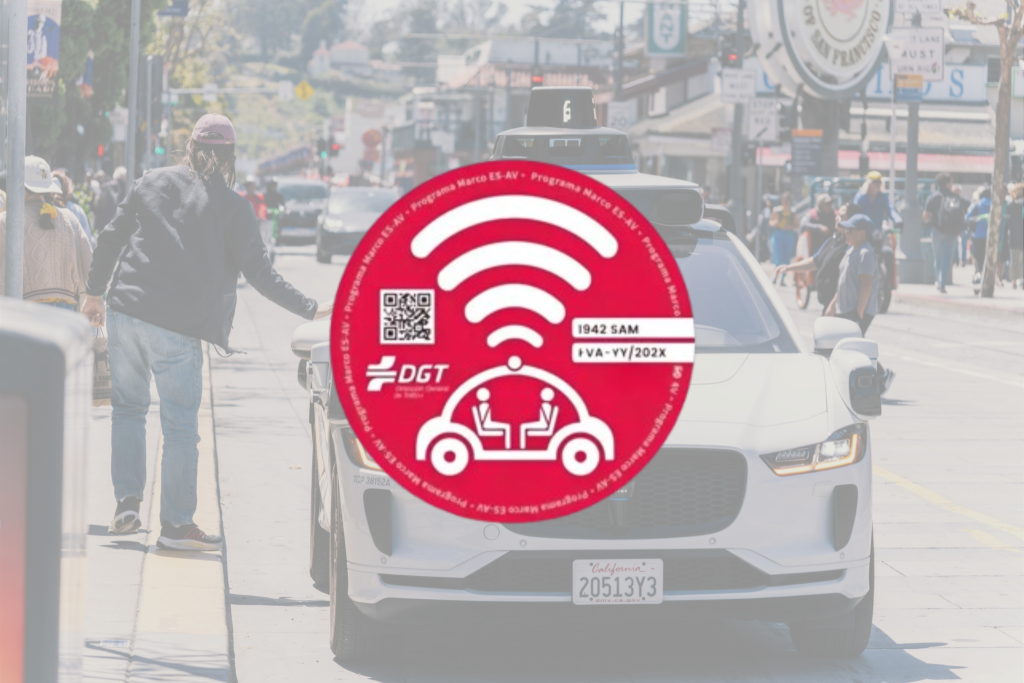 La Dirección General de Tráfico (DGT) ha anunciado la creación de una nueva pegatina roja para identificar a los vehículos en pruebas de conducción autónoma en nuestras carreteras