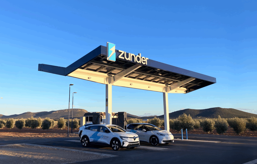Estación de Carga Ultrarrápida de Zunder en Camuñas
