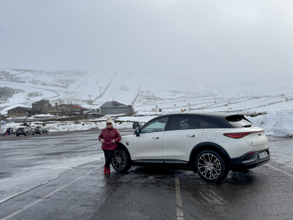 Visita a La Covatilla en coche eléctrico